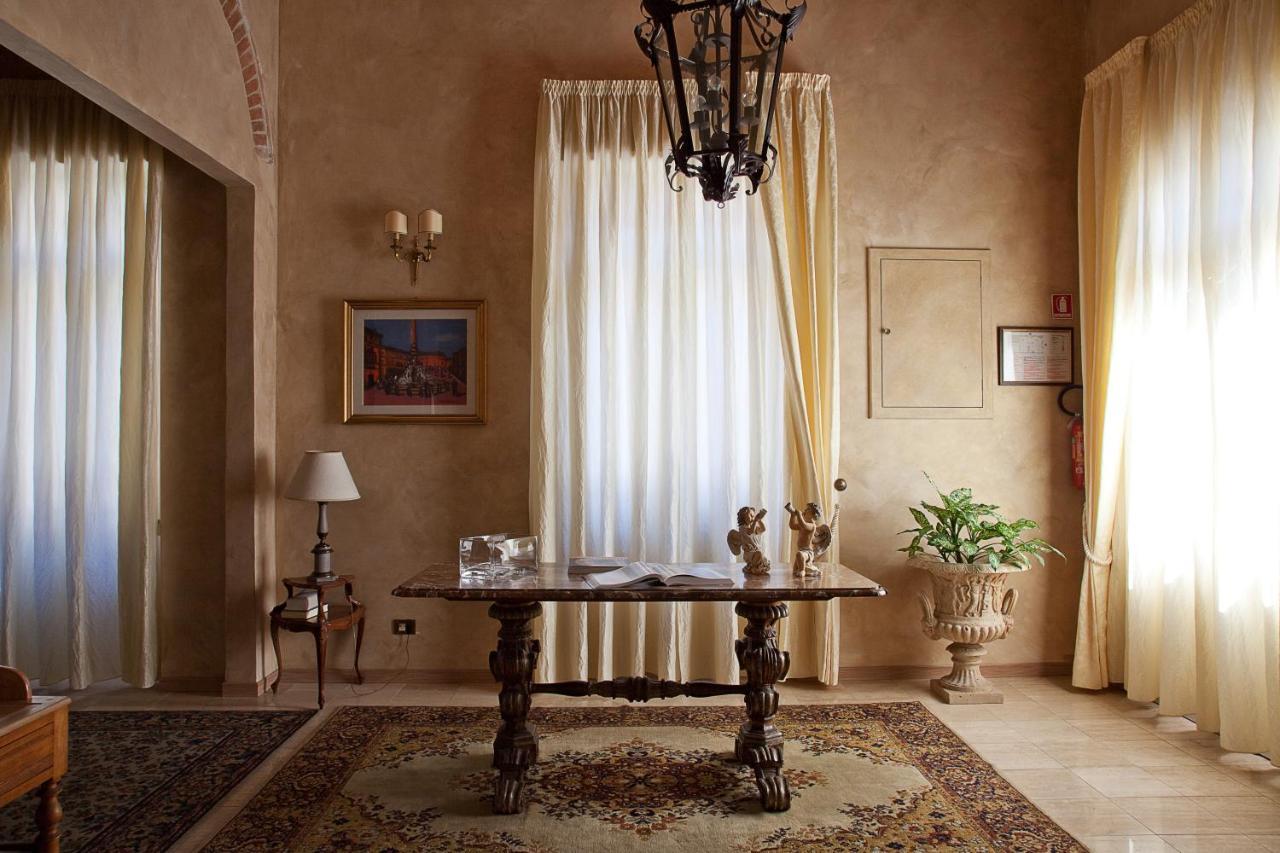 Hotel La Petite Maison Viareggio Exteriör bild