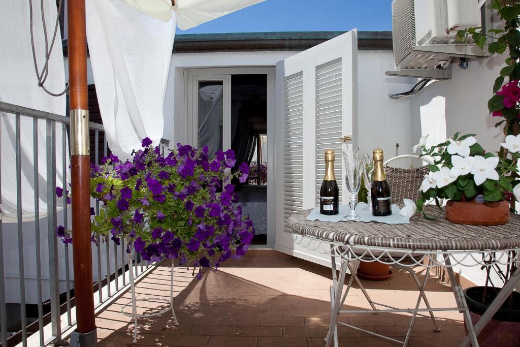 Hotel La Petite Maison Viareggio Rum bild