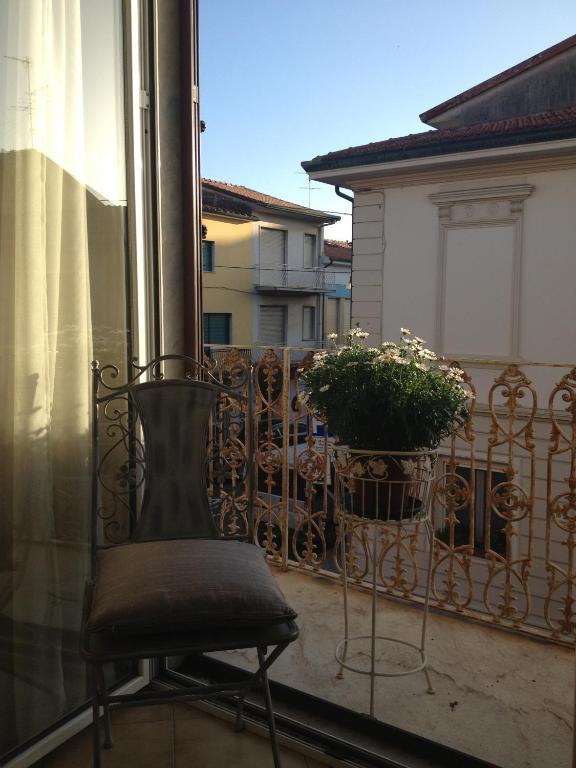 Hotel La Petite Maison Viareggio Rum bild